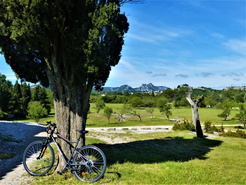 Vélo de route ORGON - Alpilles-Roquemartine à vélo : la variante d'Orgon · Orgon
