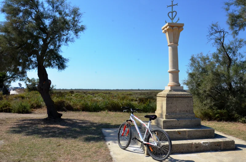 Vélo de route SAINTES-MARIES-DE-LA-MER - Circuit Dromar à vélo · Saintes-Maries-de-la-Mer
