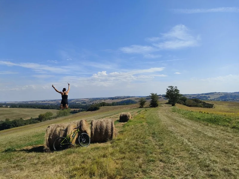VTT N°2 Rouge: Collines du Tezar et des Tucos · L'Isle-en-Dodon