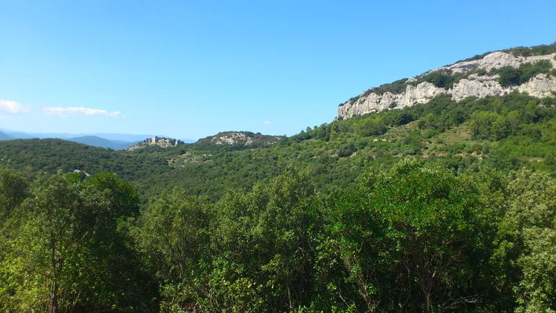 Randonnée Randonnée Le Château d'Allègre · Allègre-les-Fumades