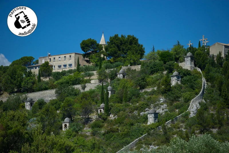 Randonnée Randonnée Notre-Dame-de-Grâce · Rochefort-du-Gard