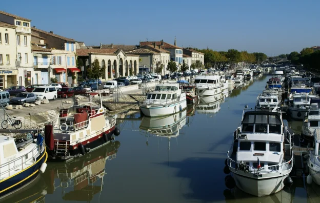 Vélo de route Voie verte du Pont du Gard : de Beaucaire à Uzès · Beaucaire