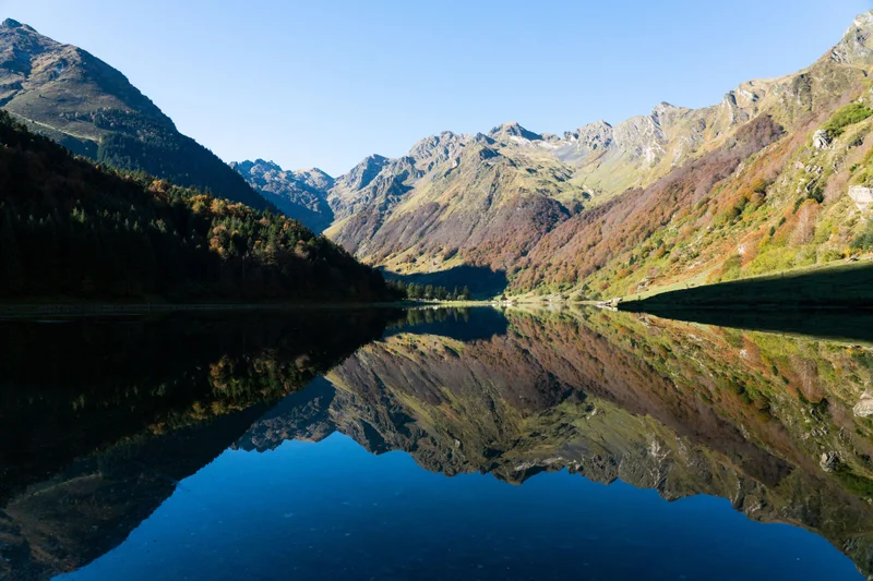 Randonnée Le tour du lac d'Estaing · Estaing
