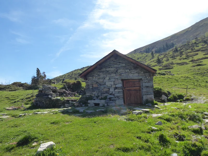 Randonnée La cabane de Sarrède · Campan