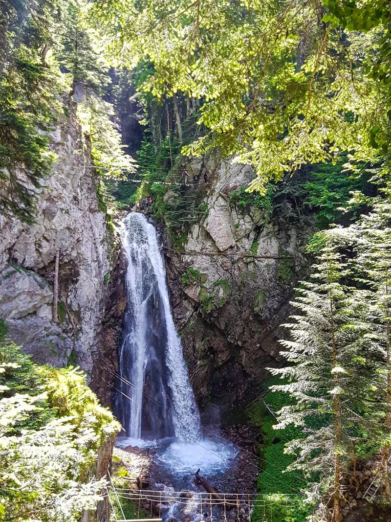 Randonnée La cascade du Garet · Campan