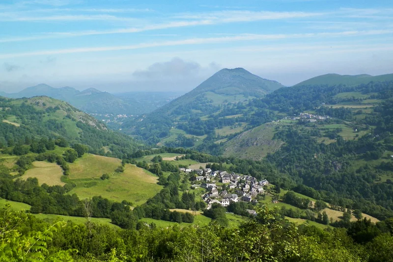 Randonnée N°5 Ousté - Ourdon · Ousté