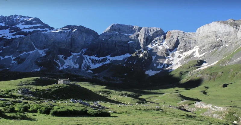 Randonnée Le cirque de Troumouse - depuis le Maillet · Gèdre