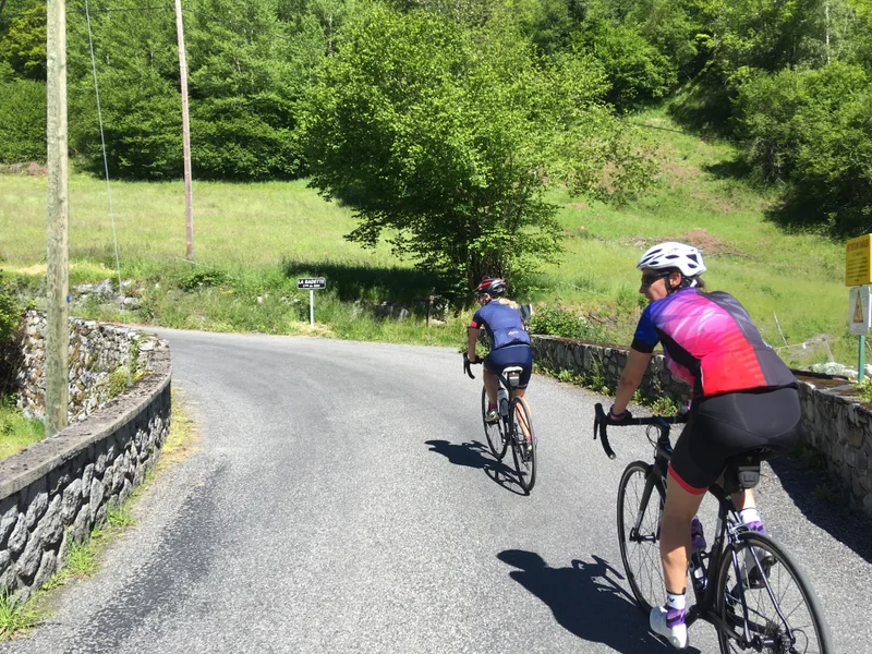 Vélo de route Parcours n°3 - Coteaux St-Pé de Bigorre · Lourdes