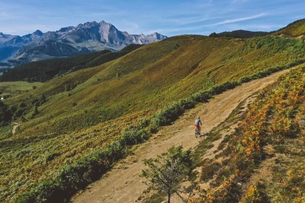 Vélo de route Les Balcons du Val d'Azun - col du Soulor col de Couraduque · Arrens-Marsous