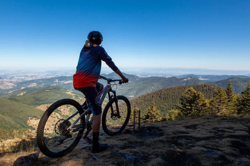VTT 61 - Le Grand Felletin · Saint-Julien-Molhesabate