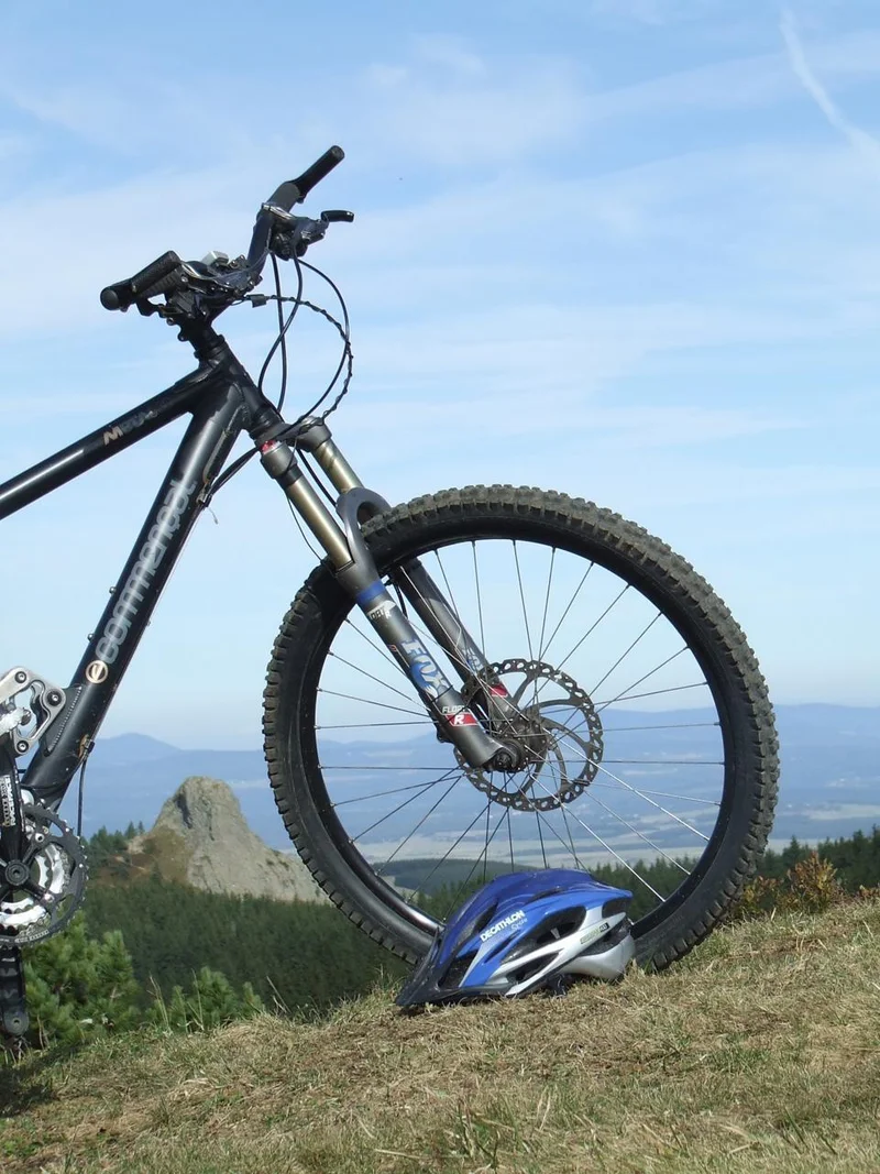 VTT Tour du Mont Alambre · Les Estables