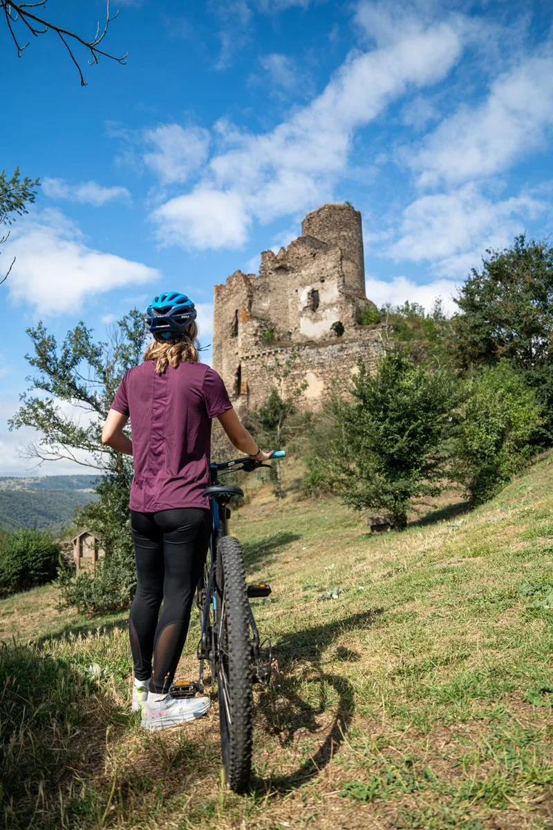 VTT Entre Pays de Blesle et Brivadois · Blesle
