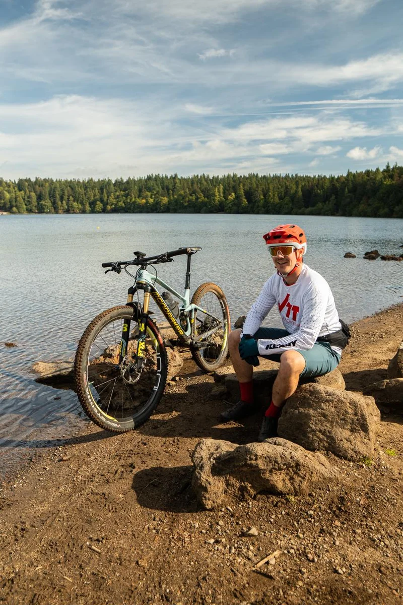 VTT 157 - Le Plateau du Devès (balisage n°6) · Cayres