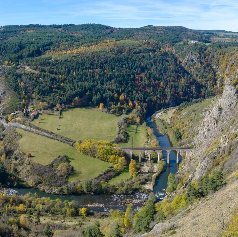 Randonnée PR392 Le Nouveau Monde · Saint-Haon