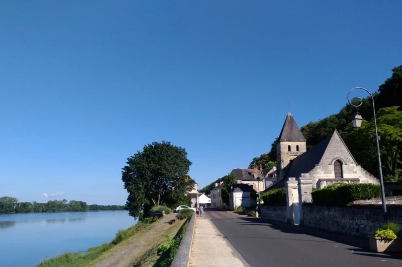 Randonnée Circuit de randonnée : Sur les traces de Robrica · Gennes-Val-de-Loire