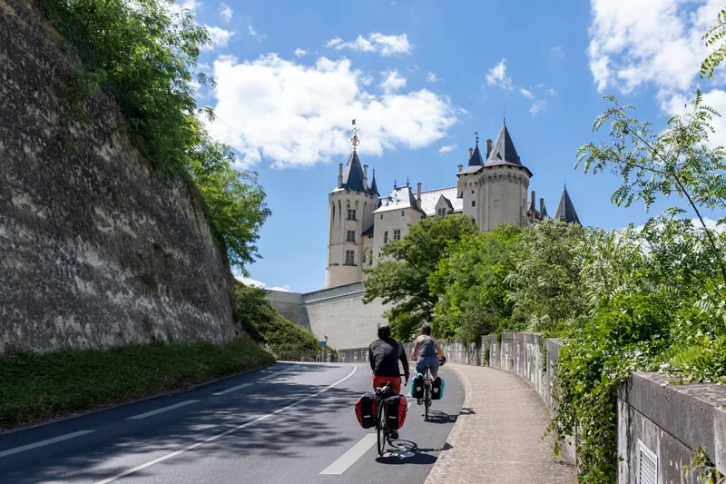 Vélo de route La Vélobuissonnière - Étape Saumur-Baugé · Saumur