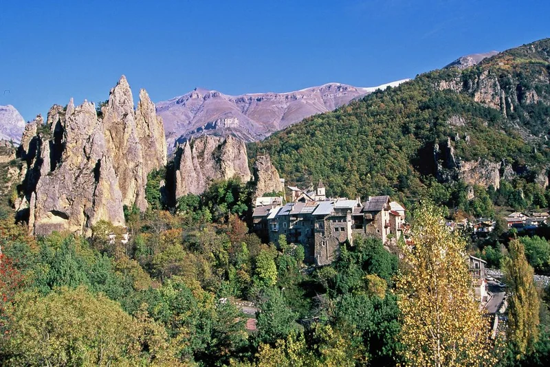 Randonnée Péone, sentier du patrimoine · Péone