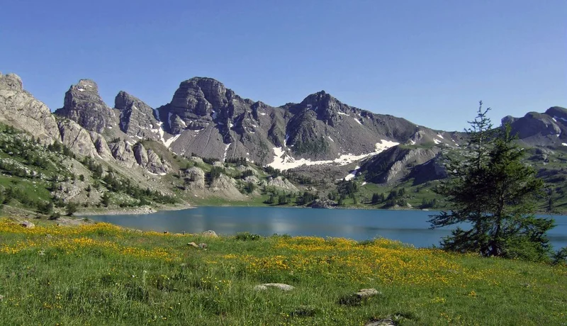 Randonnée Itinéraires des Lacs - Balade familiale Mercantour Ouest · Allos