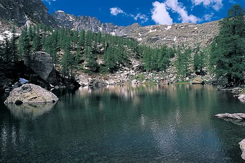 Randonnée Gravures et lacs de la vallée de Fontanalbe · Tende