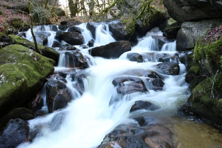 Randonnée Les cascades et les moulins du Deiro · Soudeilles