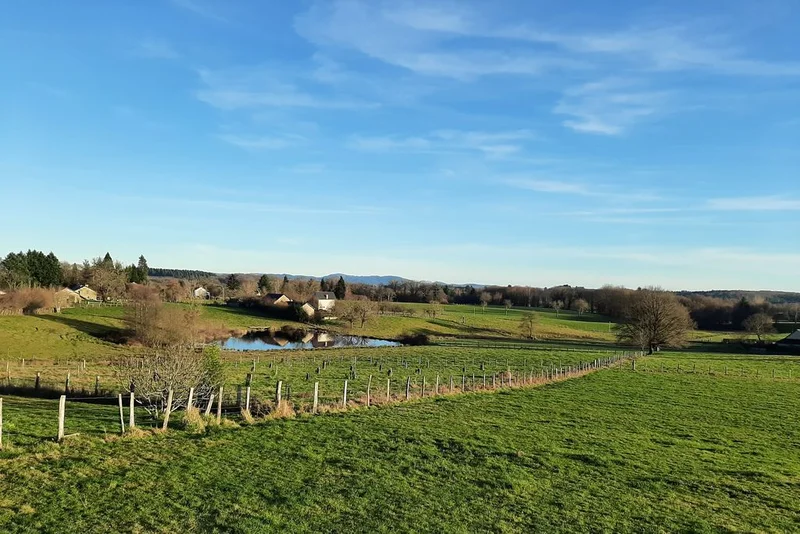 Randonnée Les chemins de la Coquette de Meilhards · Meilhards