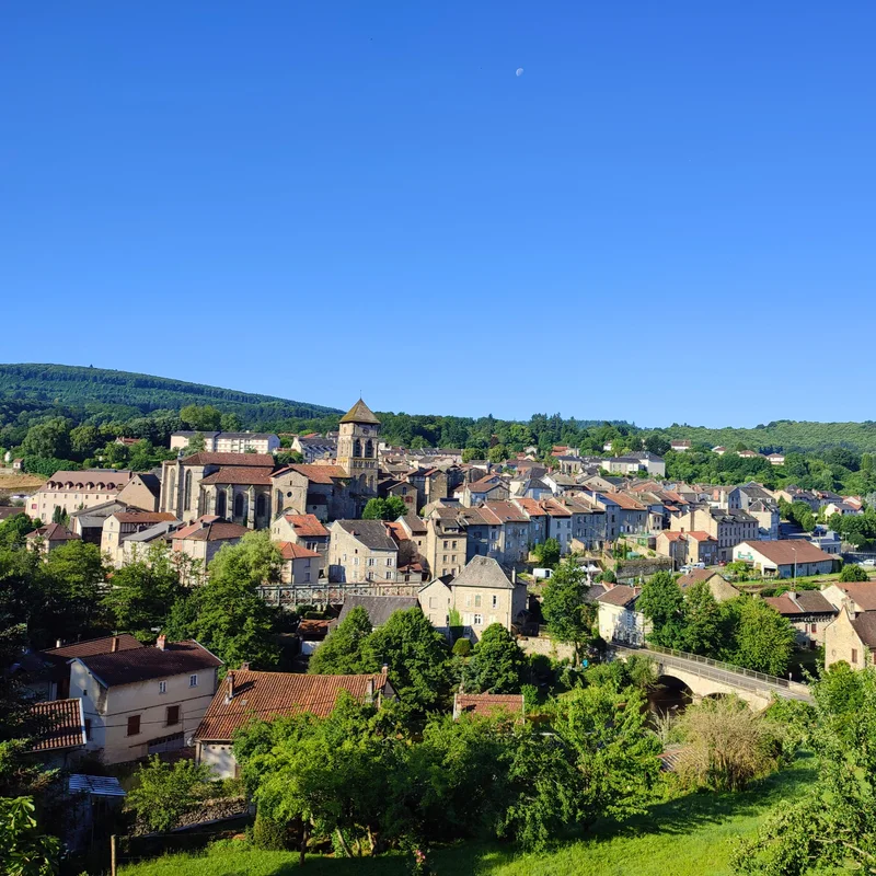 Randonnée Variante d'Eymoutiers - Boucle Entre Combade et Briance du GR® de Pays Monts et Barrages en Limousin · Eymoutiers