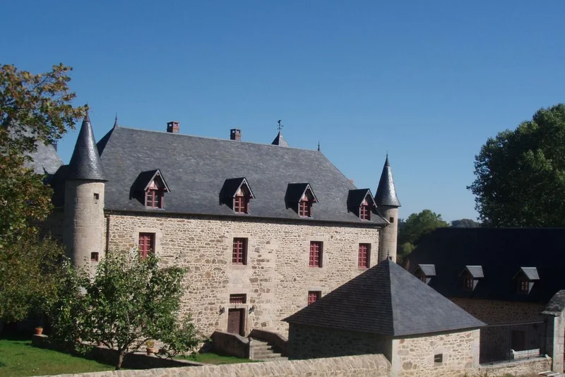 VTT Les Châteaux · Sornac