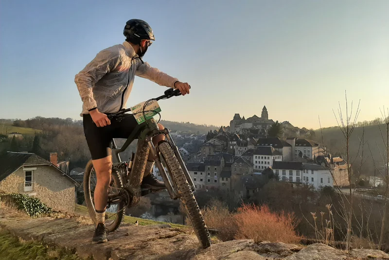 VTT Circuit VTT n°2 : P'tit Tour de la Perle du Limousin · Uzerche
