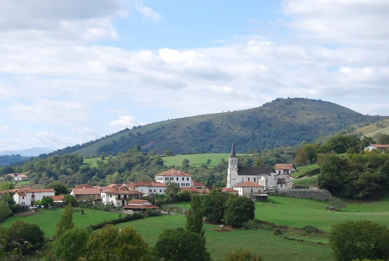 Randonnée De Aroue à Ostabat  étape n°6 · Menditte