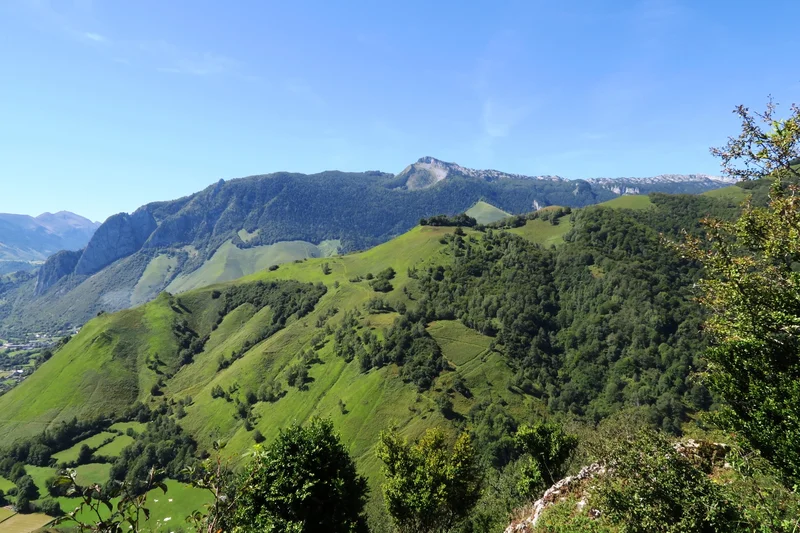 Randonnée N°34 Tour de Bugala · Osse-en-Aspe