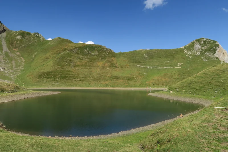 Randonnée N°33 Lac du Montagnon par le Col d'Iseye · Accous
