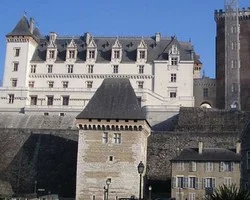 Randonnée De Pau au Lac de Lourdes · Pau