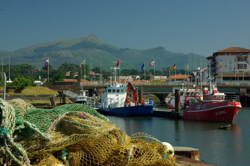 Randonnée Le sentier du littoral de Saint-Jean-de-Luz à Hendaye étape n°2 · Ustaritz
