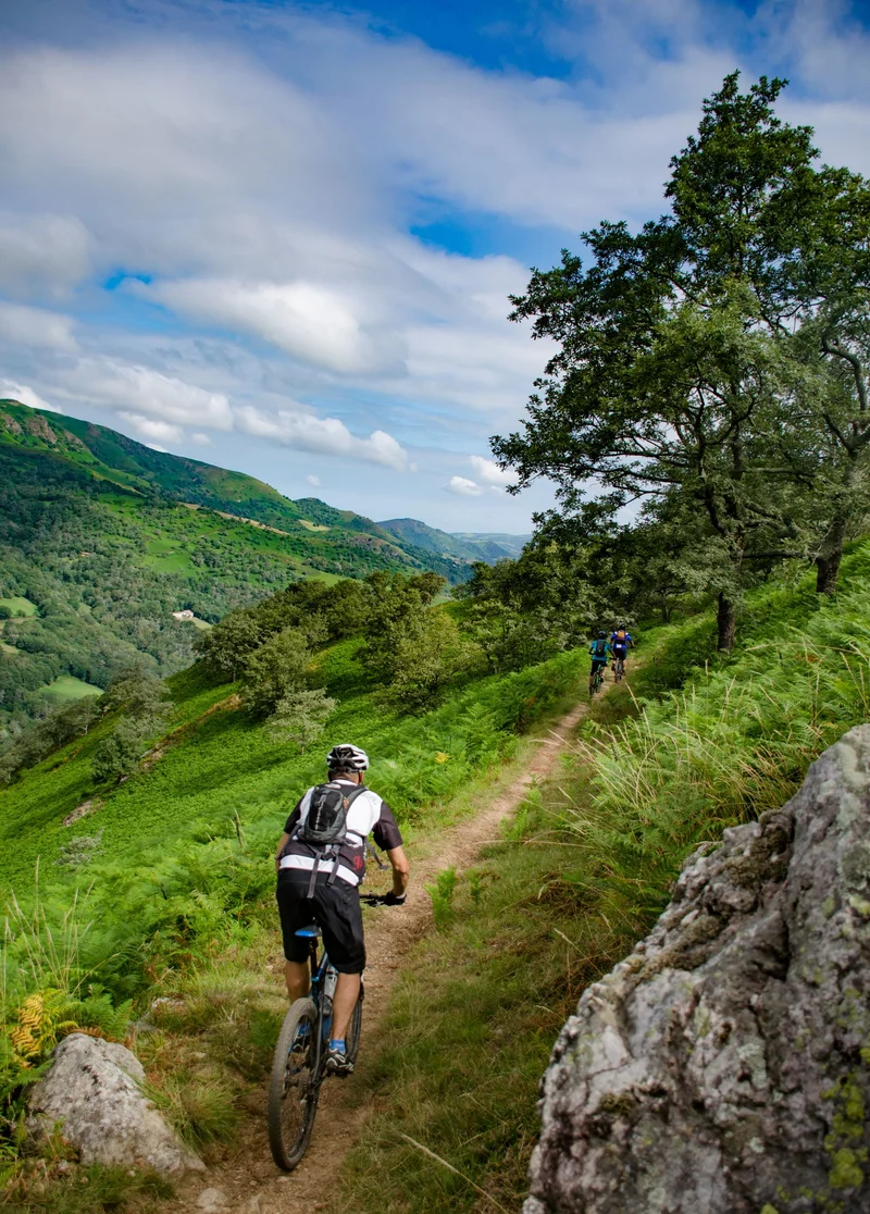 VTT La Grande Traversée VTT des Pyrénées - Urepel - Baigorri étape n°6 · Iholdy