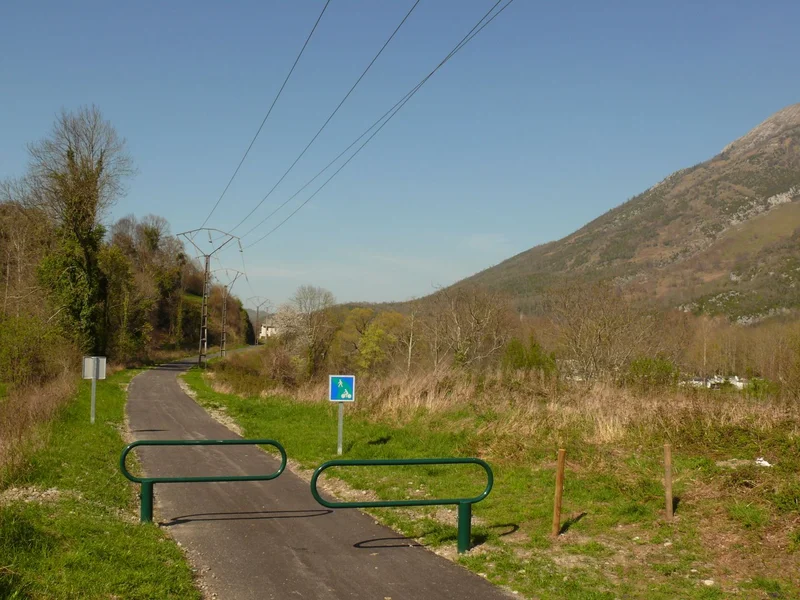 VTT La boucle du gave d'Ossau  au départ d'Arudy · Arudy
