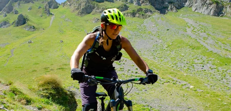 VTT La Grande Traversée VTT des Pyrénées - Accous - Licq-Athérey étape n°3 · Jouers