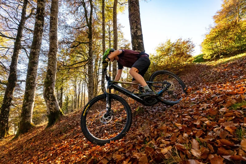 VTT 21 - Irati handia VTT · Menditte