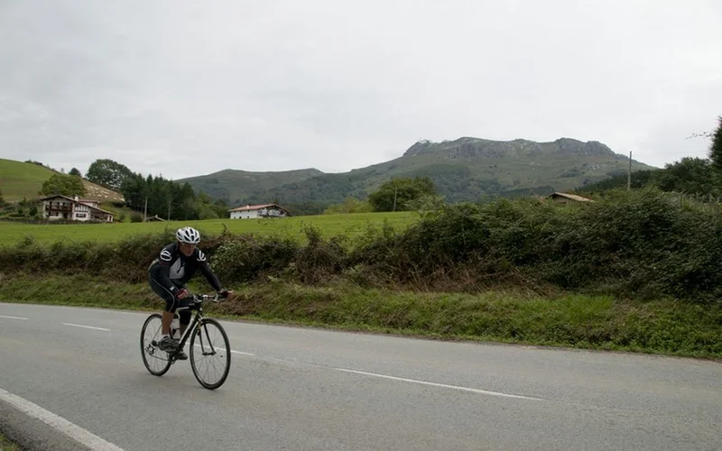 Vélo de route La ronde des cols : Ibardin, Lizuniaga, Saint-Ignace depuis Ascain · Ustaritz