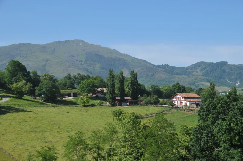 Vélo de route Sare, collines et grottes de Xareta · Ustaritz
