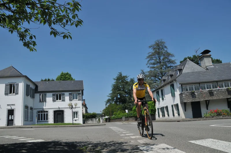 Vélo de route Route N°21 - Oloron-Montory, les collines du Pays basque · Oloron-Sainte-Marie