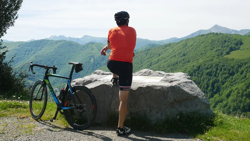 Vélo de route Route N° 5 - Col d'Ahusquy · Menditte