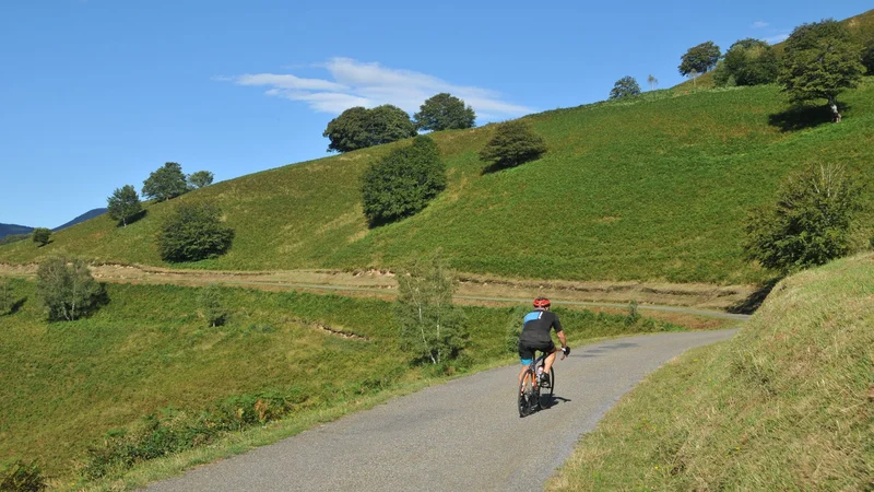 Vélo de route Route N°13 - Cols d’Hourataté et de La Pierre Saint-Martin · Orcun