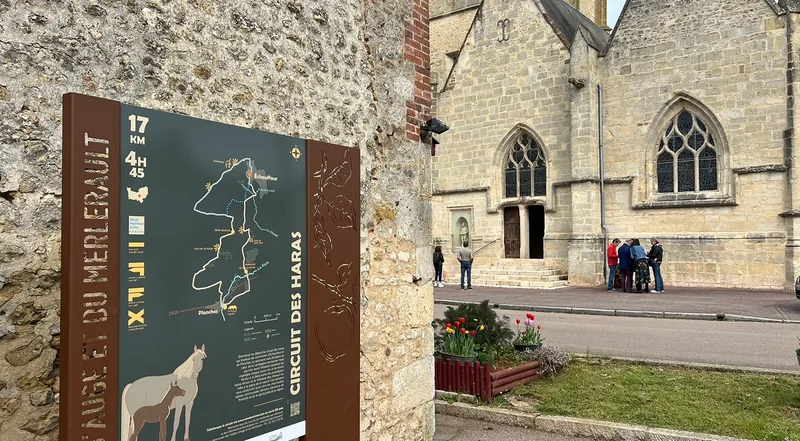 Randonnée Circuit des Haras - Randonnée à pied en Pays d'Auge · Échauffour