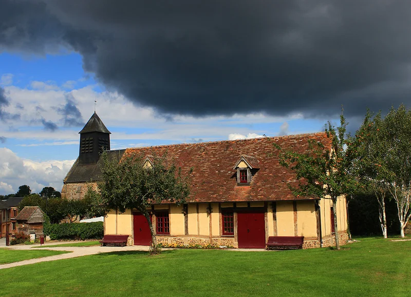 Randonnée L'église millénaire, Pays d'Auge - Randonnée à pied · Le Sap