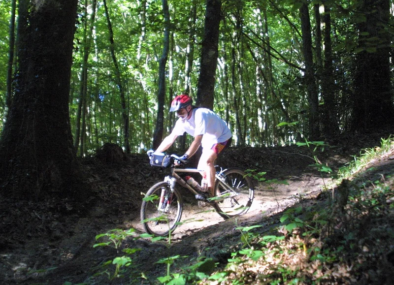 VTT A VTT Le Moulin d'Arrondeau · Bretoncelles