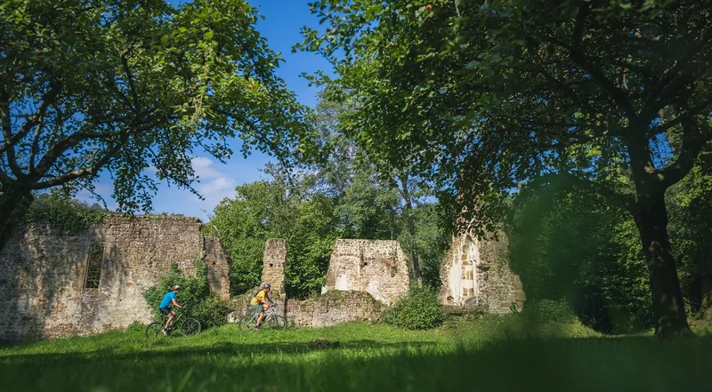 VTT 26 Les Gorges de Saint-Aubert - Suisse Normande VTT · Les Rotours