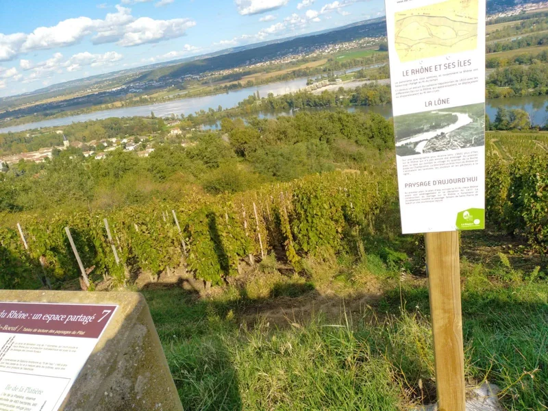 Randonnée Le Biez - Saint-Pierre de Boeuf - n° 2 · Chézenas