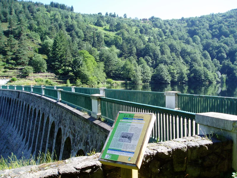 Randonnée Le Sentier de l'Eau - Sentier d'interprétation · La Ricamarie