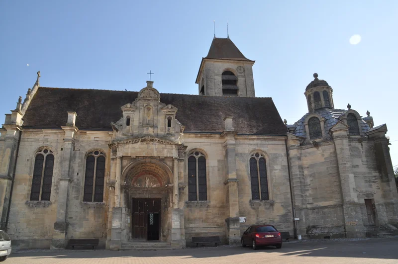 Randonnée R6 - Sur les traces du tortillard · Marines