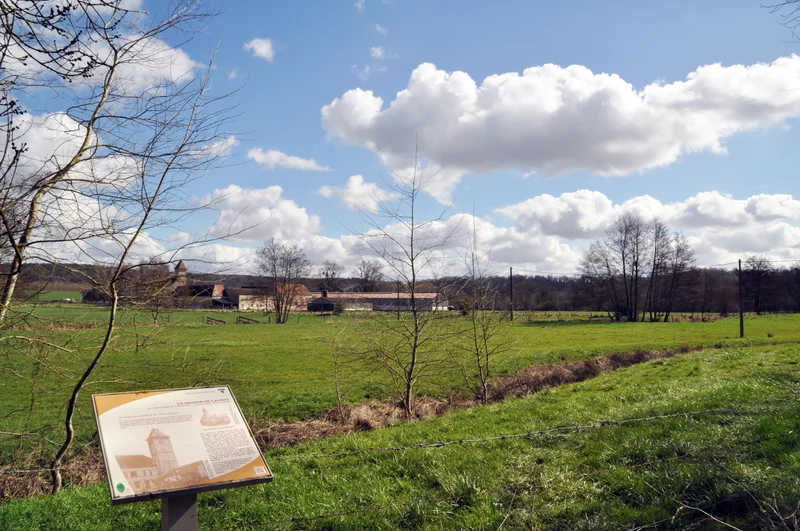 Randonnée Sentier du patrimoine de Nesles-la-Vallée · Nesles-la-Vallée